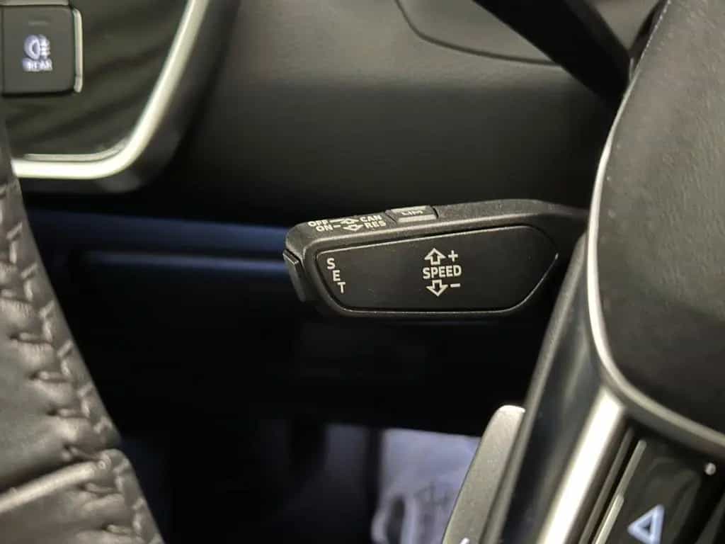 Audi A6 Avant 45 TDI quattro*LEDER*PANORAMA*AHK*KAMER 05/2019-photo-18