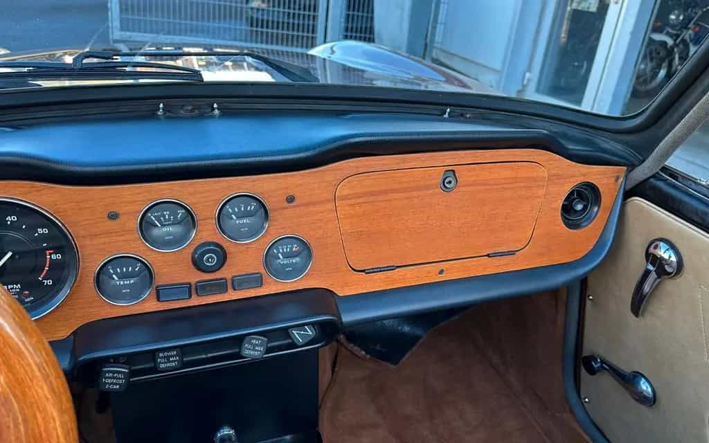 Triumph TR6 - außergewöhnlich schön - H-Zulassung 07/1976-photo-19