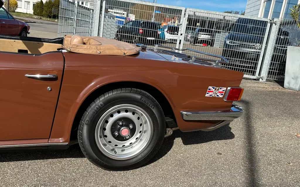 Triumph TR6 - außergewöhnlich schön - H-Zulassung 07/1976-photo-33