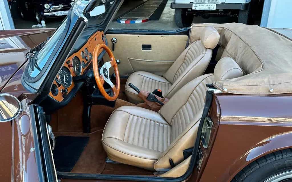 Triumph TR6 - außergewöhnlich schön - H-Zulassung 07/1976-photo-6