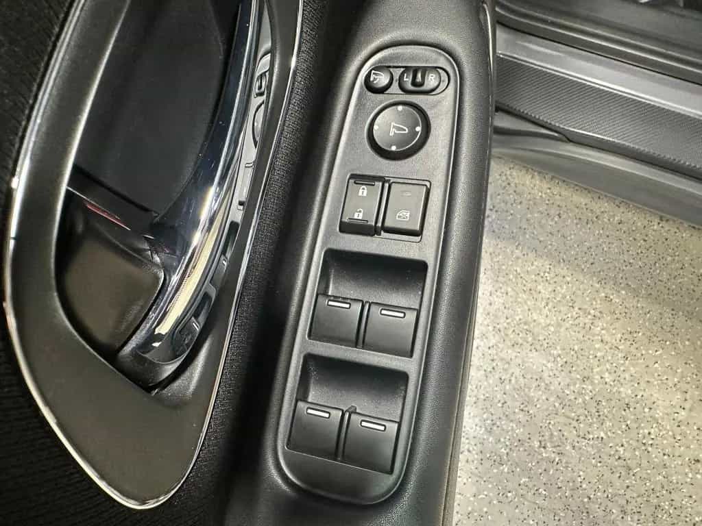 Honda HR-V 1.6 DTEC Executive Navi|RFK|SHZ|PDC|Pano 12/2015-photo-10