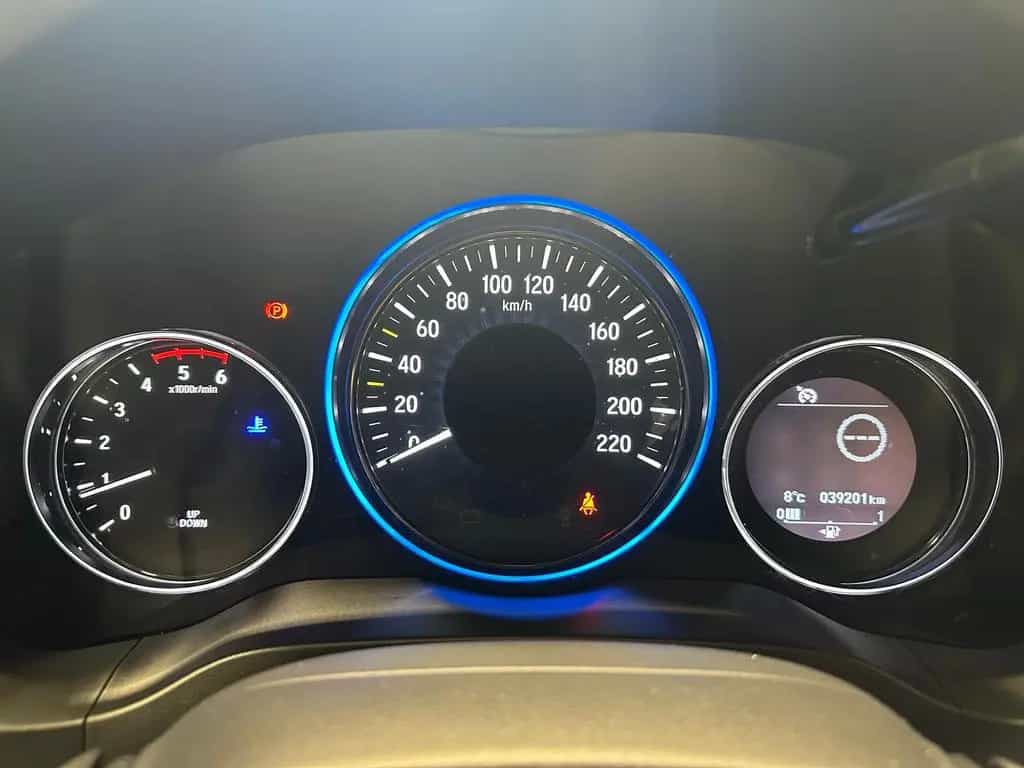 Honda HR-V 1.6 DTEC Executive Navi|RFK|SHZ|PDC|Pano 12/2015-photo-15
