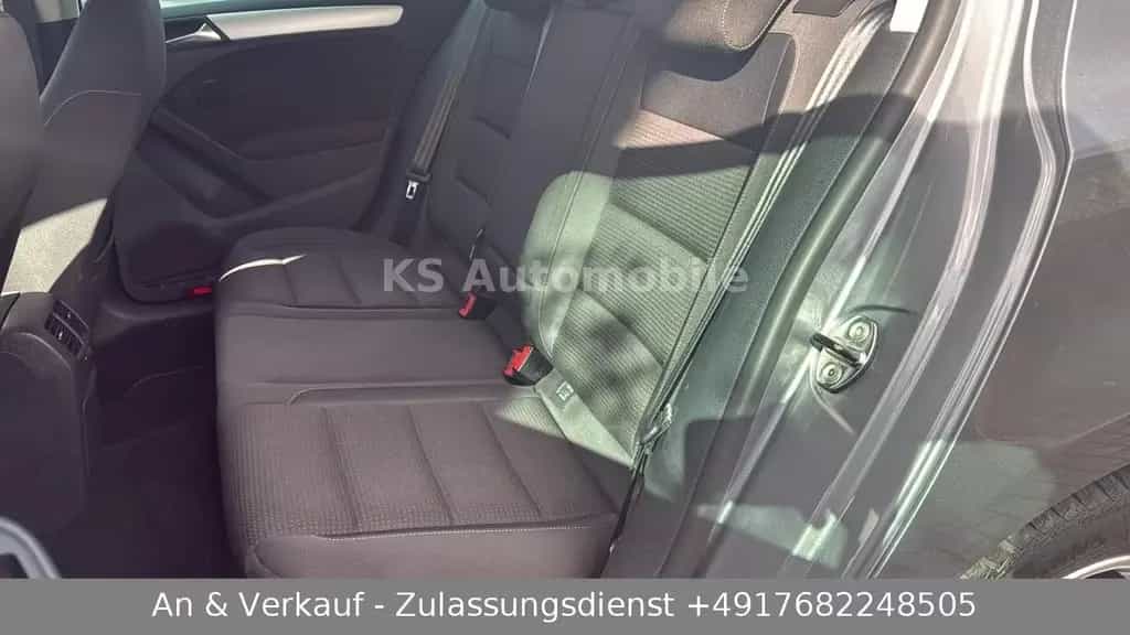 Volkswagen Golf VI Team AUTOMATIK/GARANTIE/UNFALLFREI 01/2011-photo-18