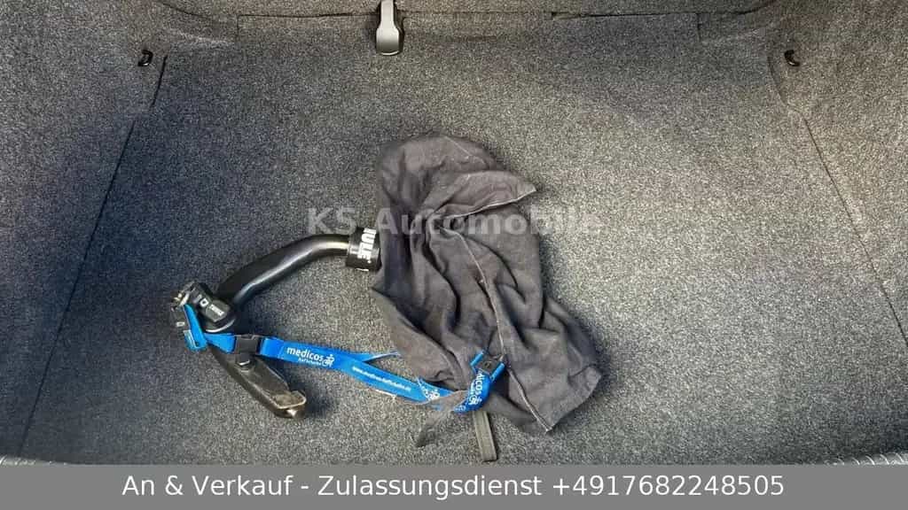 Volkswagen Golf VI Team AUTOMATIK/GARANTIE/UNFALLFREI 01/2011-photo-22