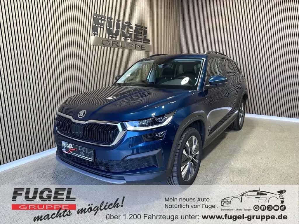 Skoda Kodiaq 2.0 TSI 4x4 DSG Tour LED|PANO|AHK|19Z 09/2022-photo-0