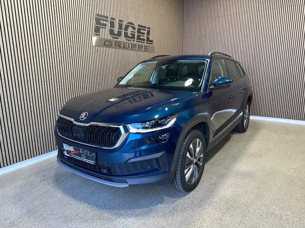 Skoda Kodiaq 2.0 TSI 4x4 DSG Tour LED|PANO|AHK|19Z 09/2022-photo-1