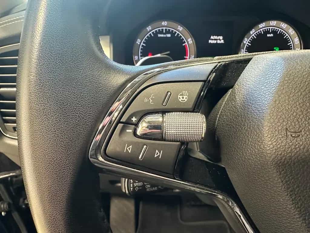 Skoda Kodiaq 2.0 TSI 4x4 DSG Tour LED|PANO|AHK|19Z 09/2022-photo-11