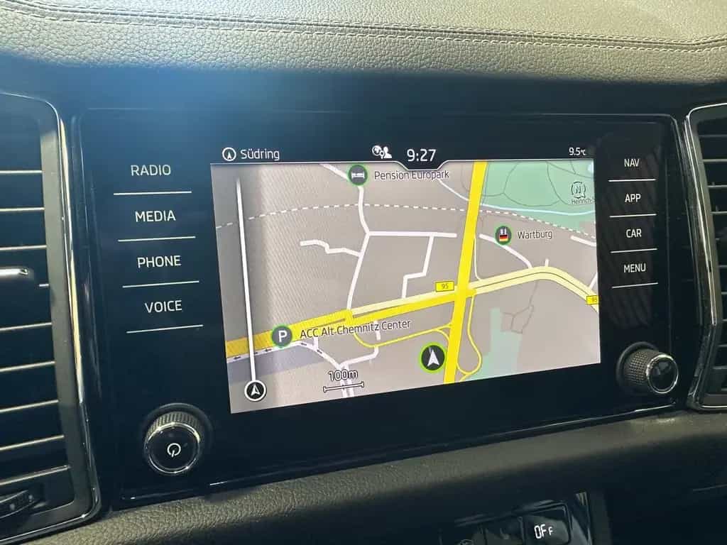 Skoda Kodiaq 2.0 TSI 4x4 DSG Tour LED|PANO|AHK|19Z 09/2022-photo-13