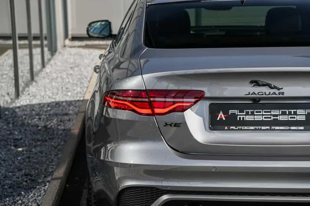 Jaguar XE P250 Edition R-Dynamic Black Pack* Meridian* 06/2023-photo-24