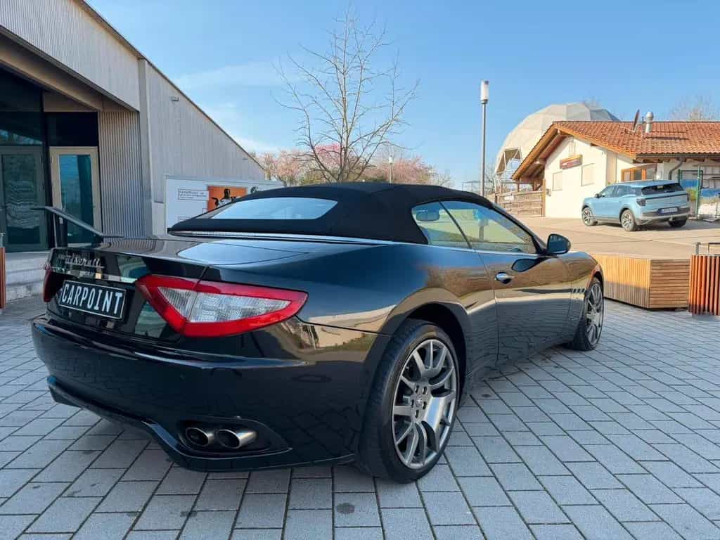Maserati GranCabrio Sport 4.7 V8 / AUTOMATIK/XENON/BOSE/ 06/2010-photo-4