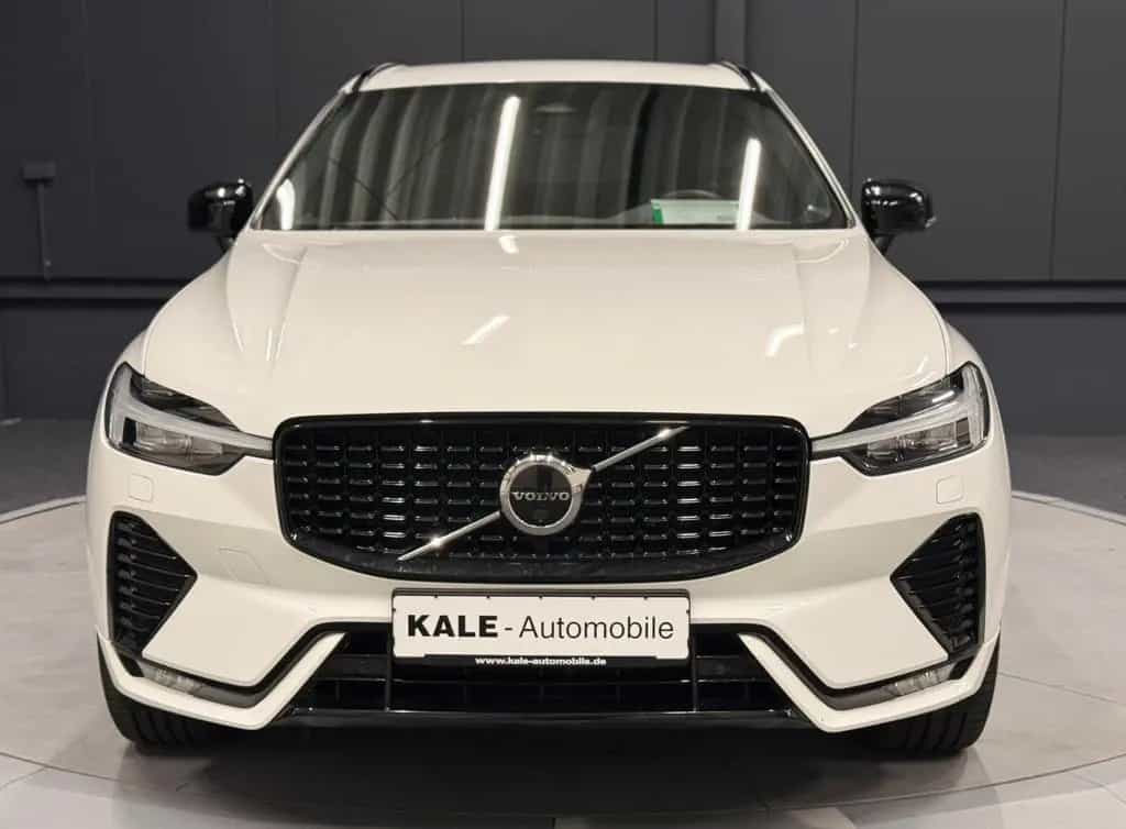 Volvo XC60 R-Design AWD *AHK*360*Standhzg*HIFI* 11/2021-photo-7