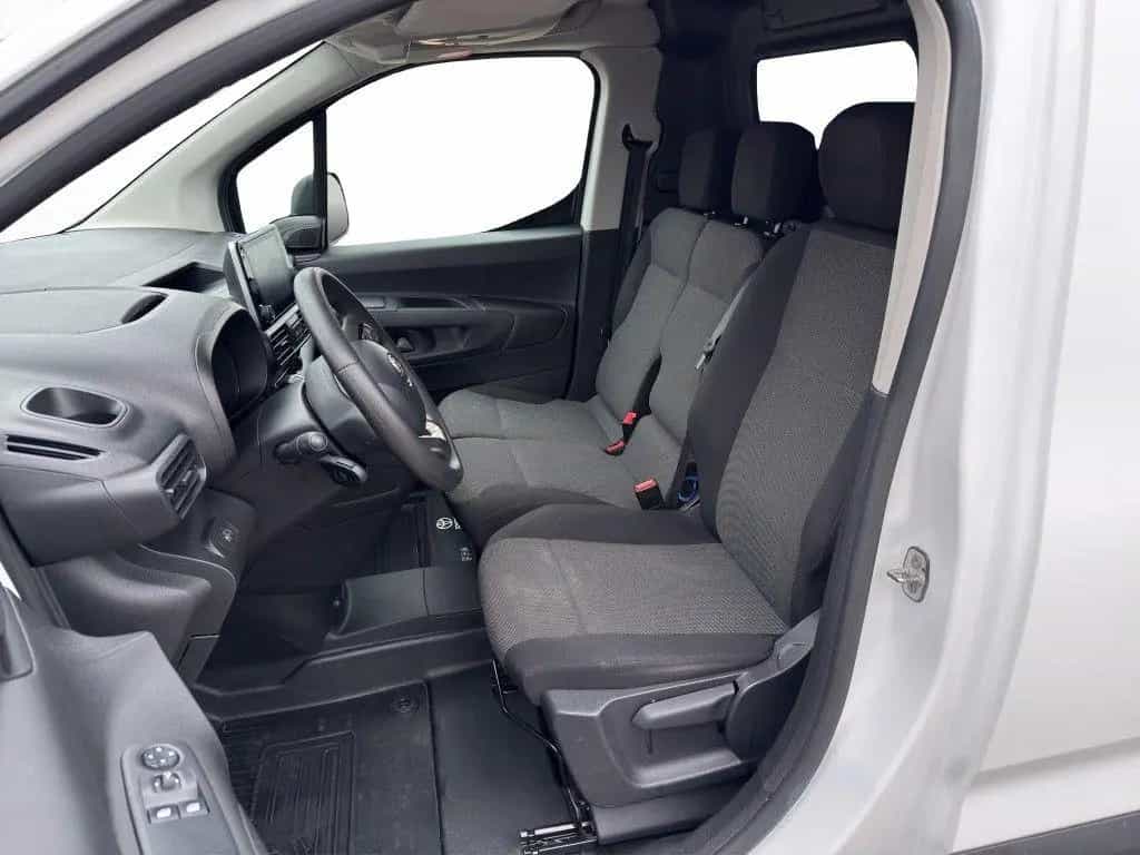 Toyota Proace City L1 Meister *CarPlay*Android Auto* 10/2021-photo-8