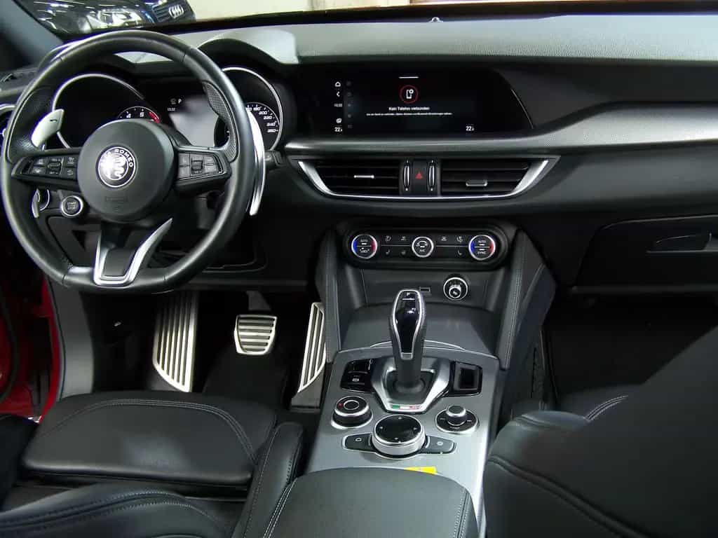 Alfa Romeo Stelvio Veloce Q4 LEDER+NAV+ACC+R20+SPORT-PAKET 04/2021-photo-10