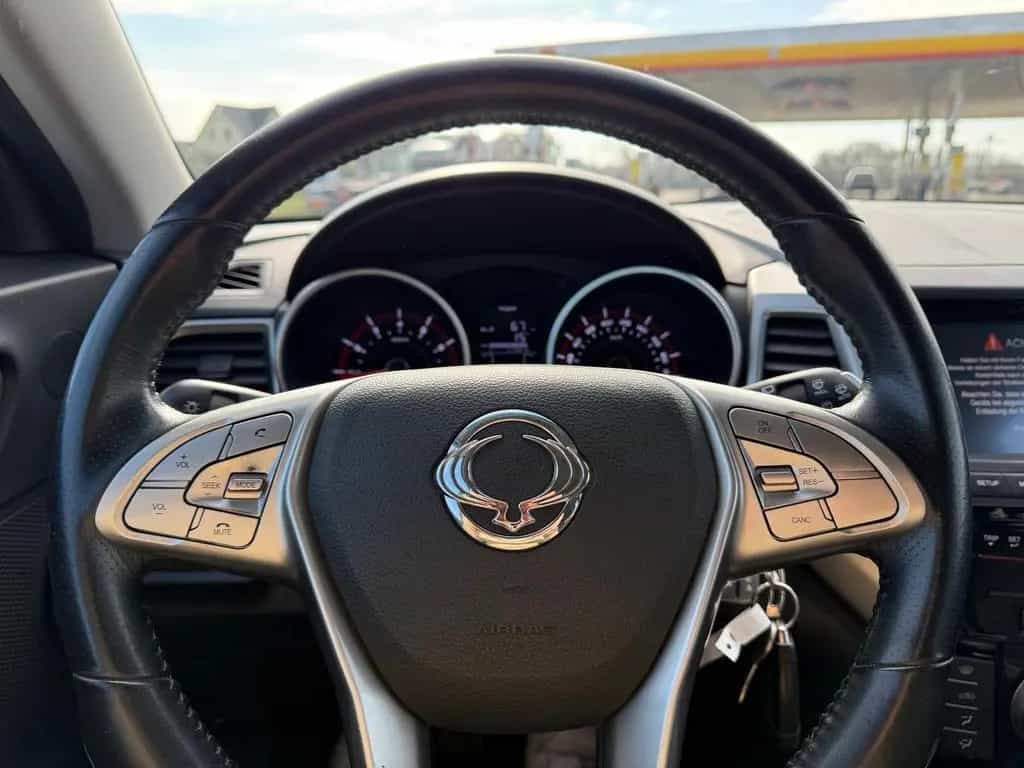 Ssangyong Tivoli Quartz 1.6 4x2 01/2018-photo-6