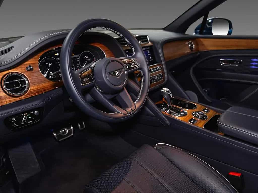 Bentley Bentayga EWB Azure V8 |Touring Spec|Comfort Spec 09/2023-photo-11