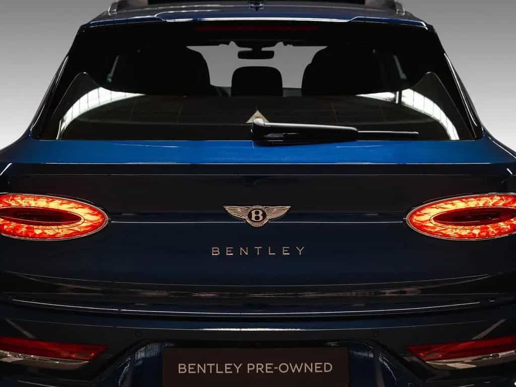 Bentley Bentayga EWB Azure V8 |Touring Spec|Comfort Spec 09/2023-photo-35