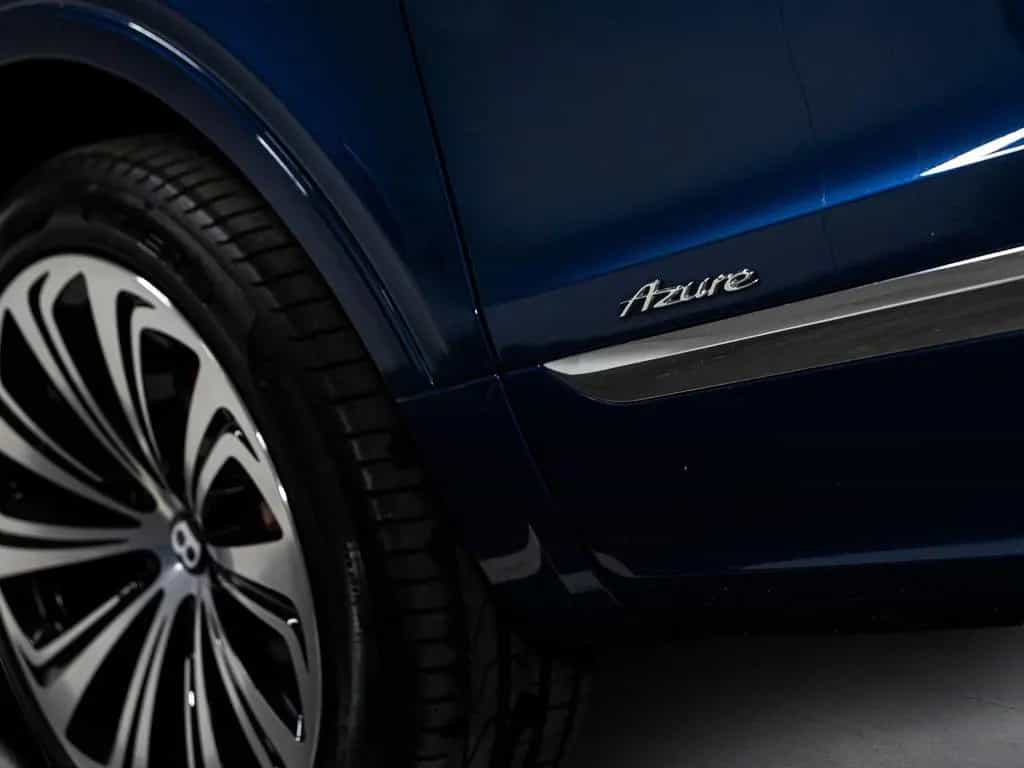 Bentley Bentayga EWB Azure V8 |Touring Spec|Comfort Spec 09/2023-photo-9