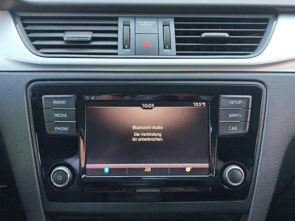 Skoda Rapid Spaceback Drive SHZ, Parksensoren 06/2017-photo-10