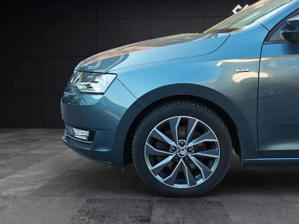 Skoda Rapid Spaceback Drive SHZ, Parksensoren 06/2017-photo-18