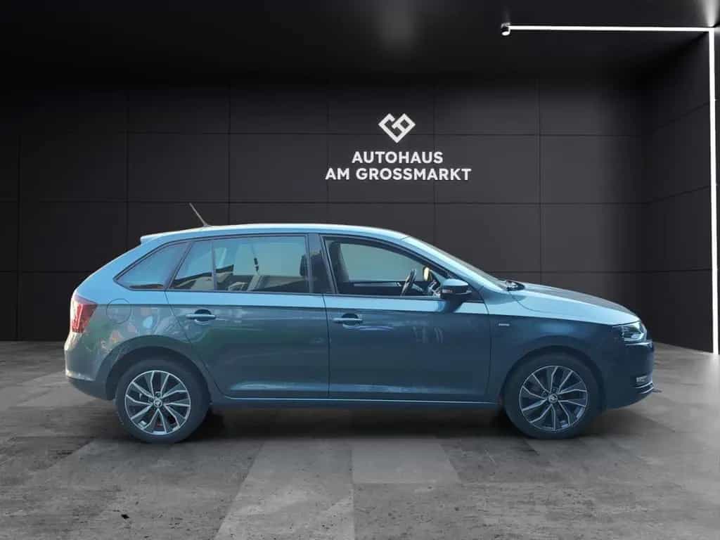 Skoda Rapid Spaceback Drive SHZ, Parksensoren 06/2017-photo-3