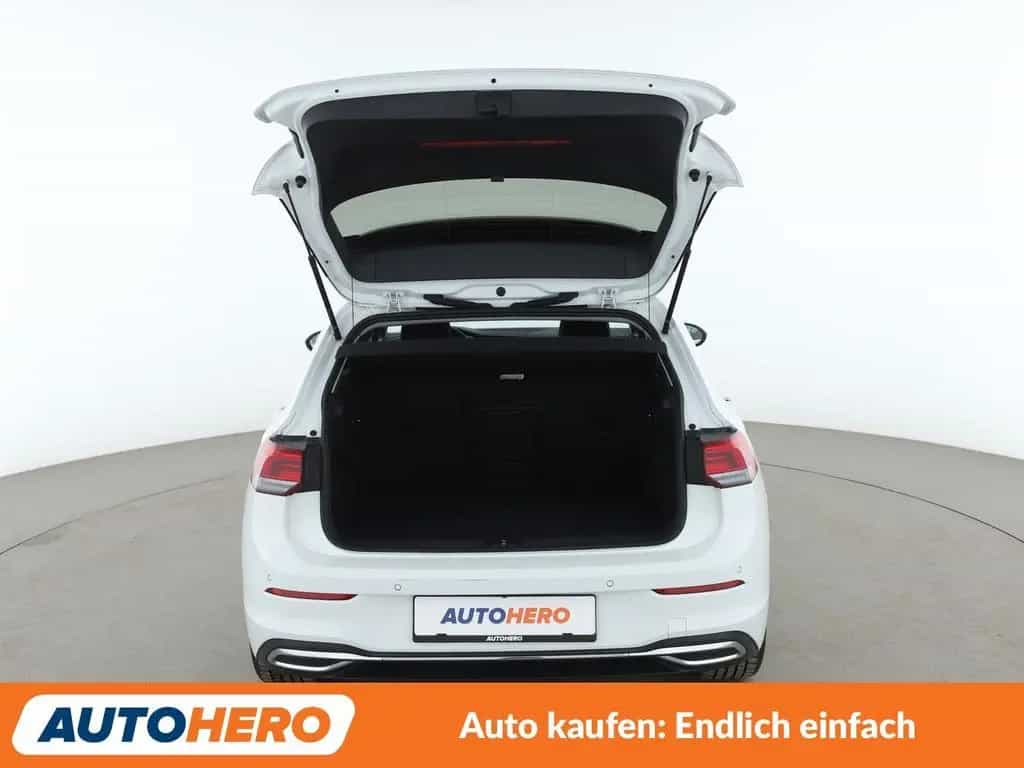 Volkswagen Golf 1.5 eTSI ACT Style Aut.*NAV*HUD*LED*ACC*CAM*PDC* 06/2020-photo-16