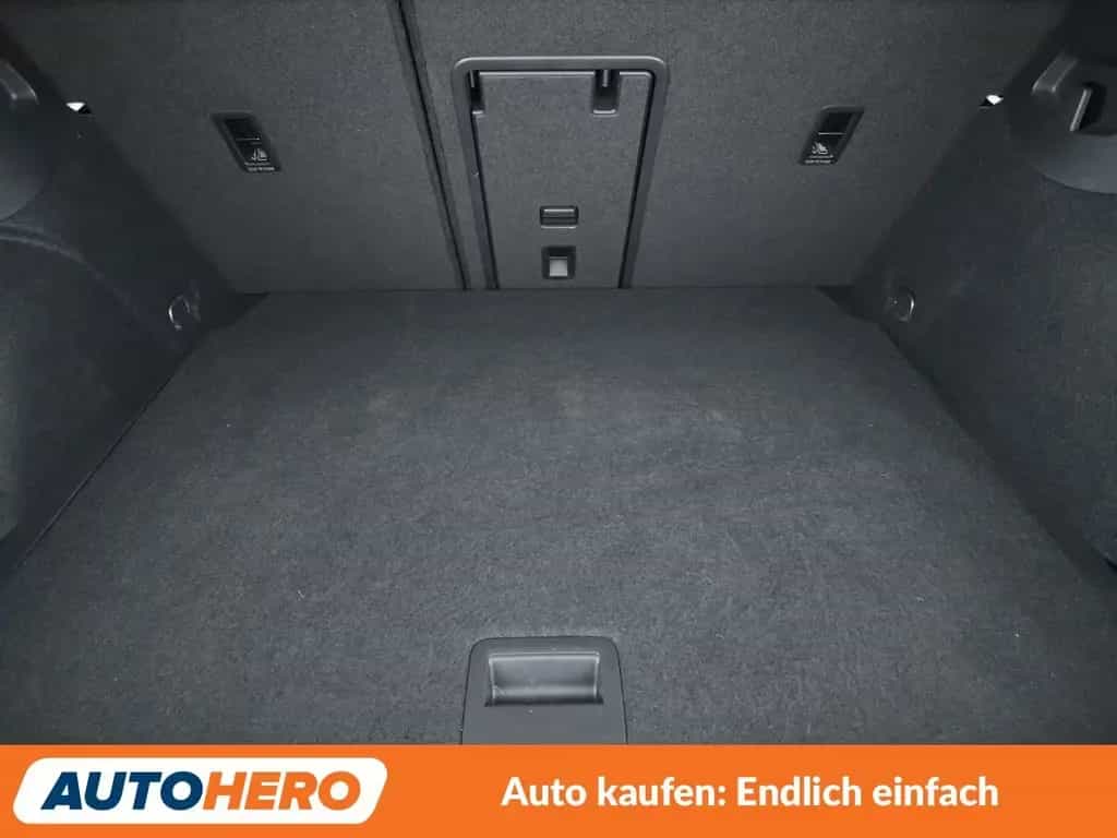 Volkswagen Golf 1.5 eTSI ACT Style Aut.*NAV*HUD*LED*ACC*CAM*PDC* 06/2020-photo-17