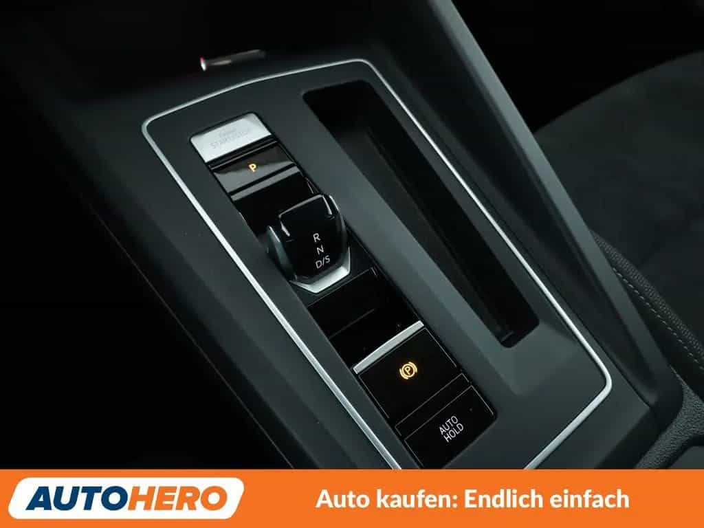 Volkswagen Golf 1.5 eTSI ACT Style Aut.*NAV*HUD*LED*ACC*CAM*PDC* 06/2020-photo-25