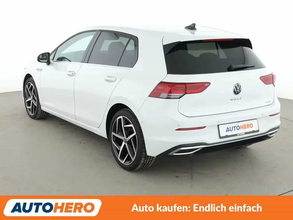 Volkswagen Golf 1.5 eTSI ACT Style Aut.*NAV*HUD*LED*ACC*CAM*PDC* 06/2020-photo-3