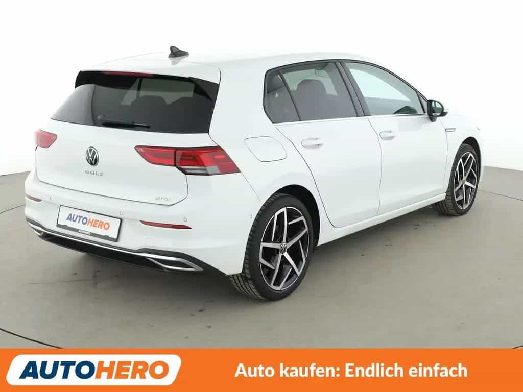 Volkswagen Golf 1.5 eTSI ACT Style Aut.*NAV*HUD*LED*ACC*CAM*PDC* 06/2020-photo-5