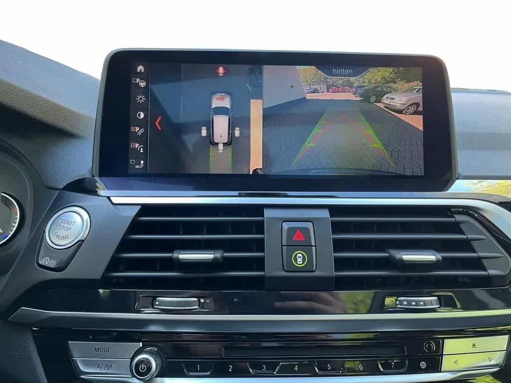 BMW X3 xDrive20d AHK 360° HEAD-UP PANO RFK HIFI LED 08/2019-photo-11