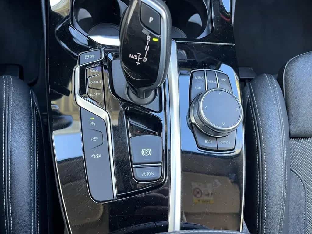 BMW X3 xDrive20d AHK 360° HEAD-UP PANO RFK HIFI LED 08/2019-photo-14