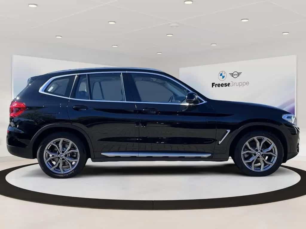 BMW X3 xDrive20d AHK 360° HEAD-UP PANO RFK HIFI LED 08/2019-photo-2