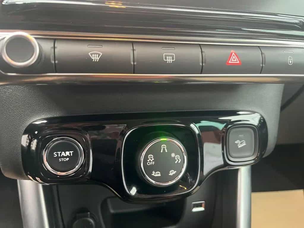 Citroën C3 Aircross PureTech 110 Stop & Start Shine 04/2018-photo-17