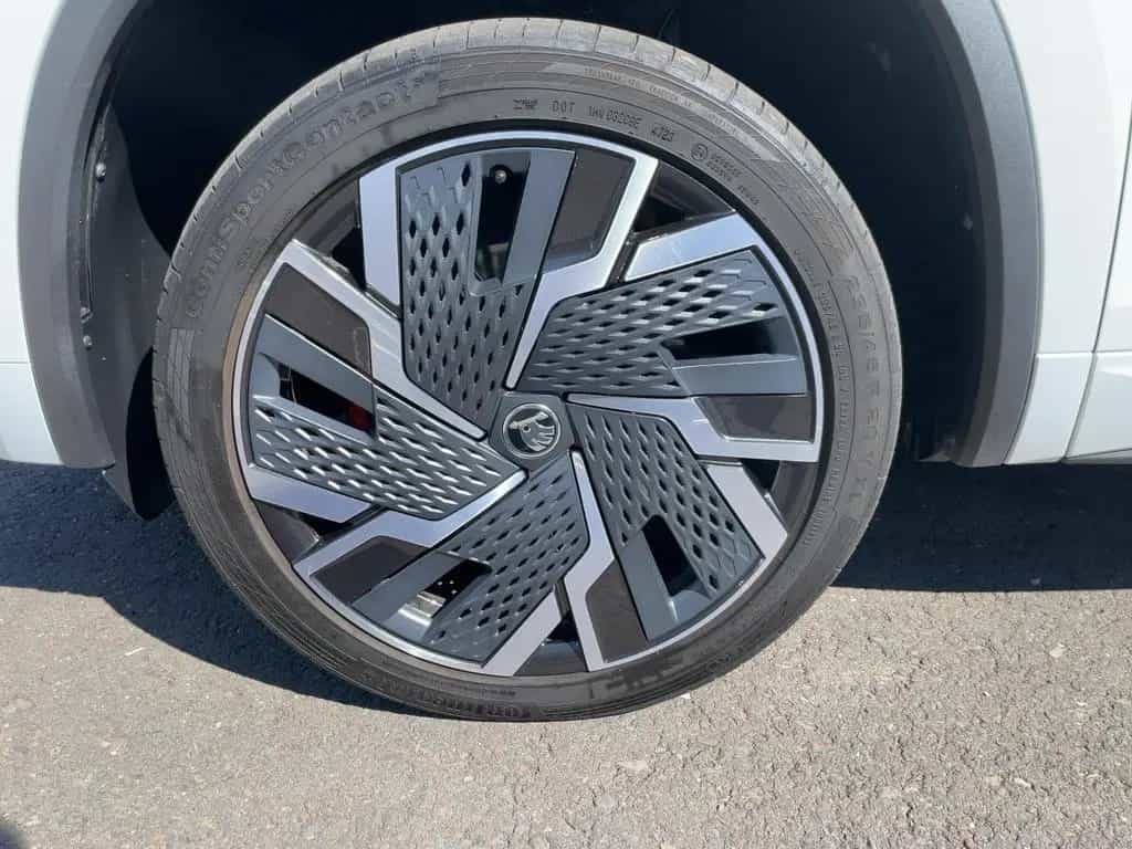 Skoda Kodiaq RS MATRIX+APP+DAB+VIRT+LED+NAVI+PDC 02/2024-photo-10
