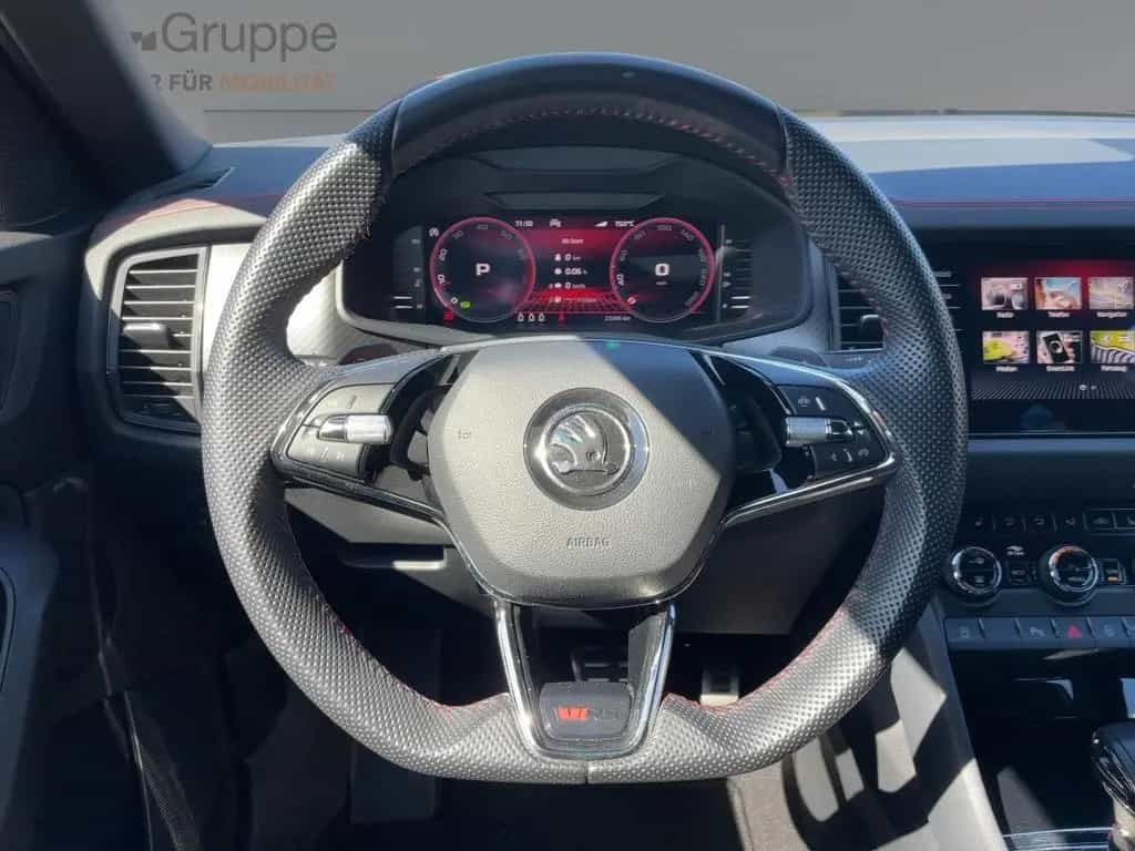 Skoda Kodiaq RS MATRIX+APP+DAB+VIRT+LED+NAVI+PDC 02/2024-photo-8