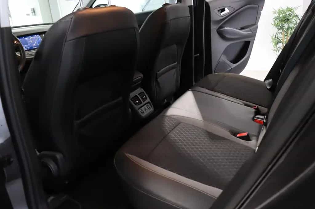 Opel Grandland X Ultimate Auto. Navi*360*Sitzhzg*Ambi 04/2019-photo-25
