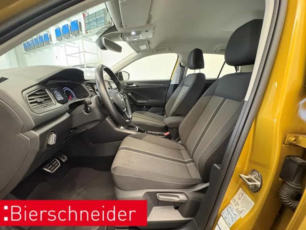 Volkswagen T-Roc 1.5 TSI DSG Style LED KAMERA AHK NAVI PDC 05/2019-photo-6