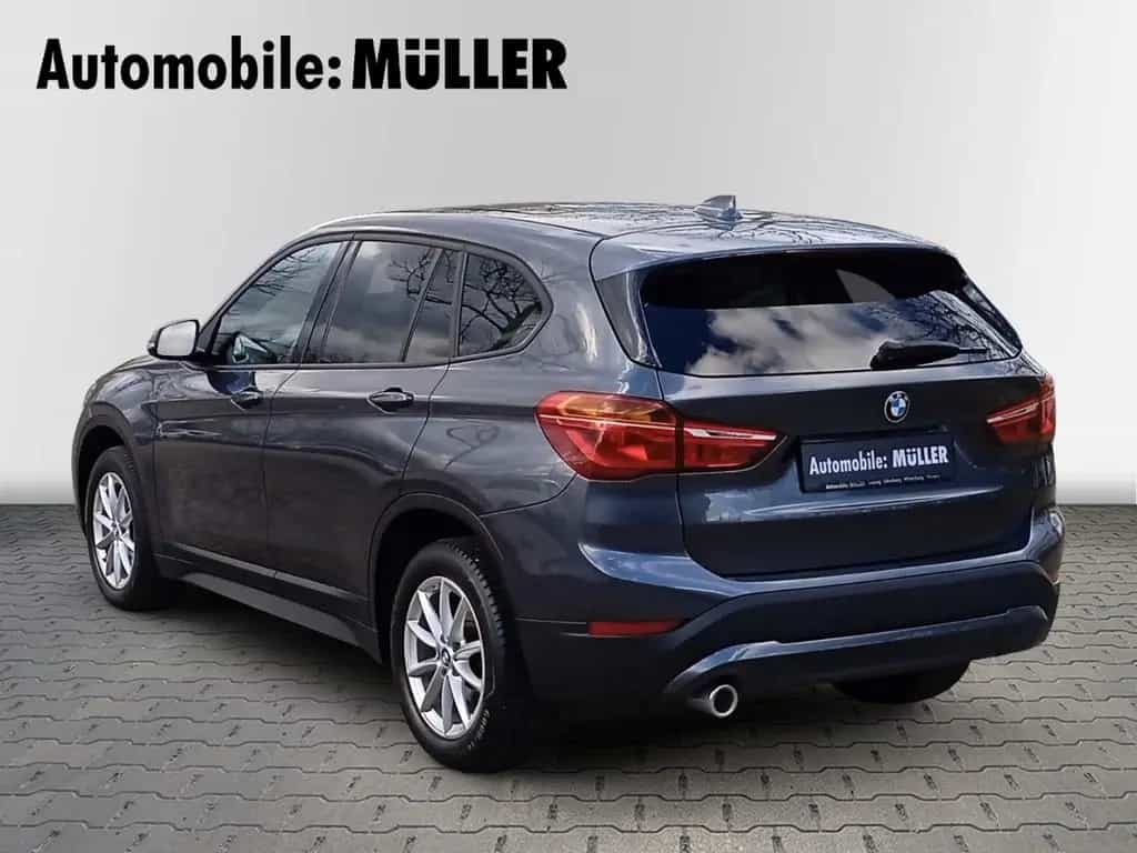 BMW X1 sDrive18i*RFK*HuD*DAB*Navi*Panorama* 12/2021-photo-5