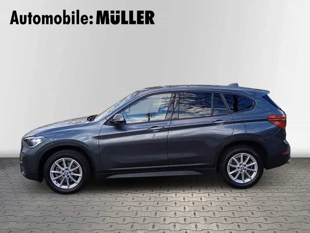 BMW X1 sDrive18i*RFK*HuD*DAB*Navi*Panorama* 12/2021-photo-6