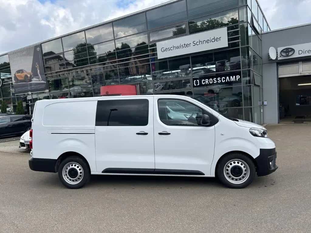 Toyota Proace (Verso) Proace L2 Kasten Doppelkabine Comfort Navi-Einpa 09/2023-photo-2