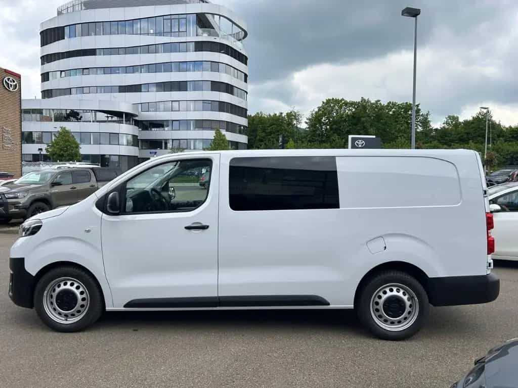 Toyota Proace (Verso) Proace L2 Kasten Doppelkabine Comfort Navi-Einpa 09/2023-photo-5