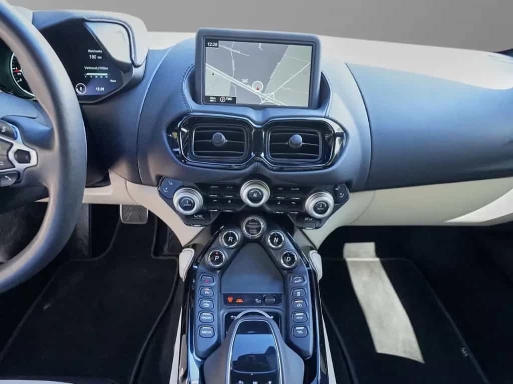 Aston Martin V8 Vantage Vantage V8 Coupe Onyx Black / Ivory 07/2022-photo-16