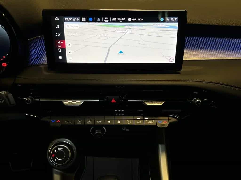 Alfa Romeo Tonale Edizione Speciale MATRIX ACC NAVI RFK 20" 11/2022-photo-13
