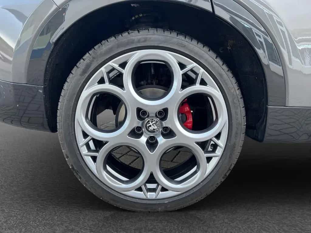 Alfa Romeo Tonale Edizione Speciale MATRIX ACC NAVI RFK 20" 11/2022-photo-25