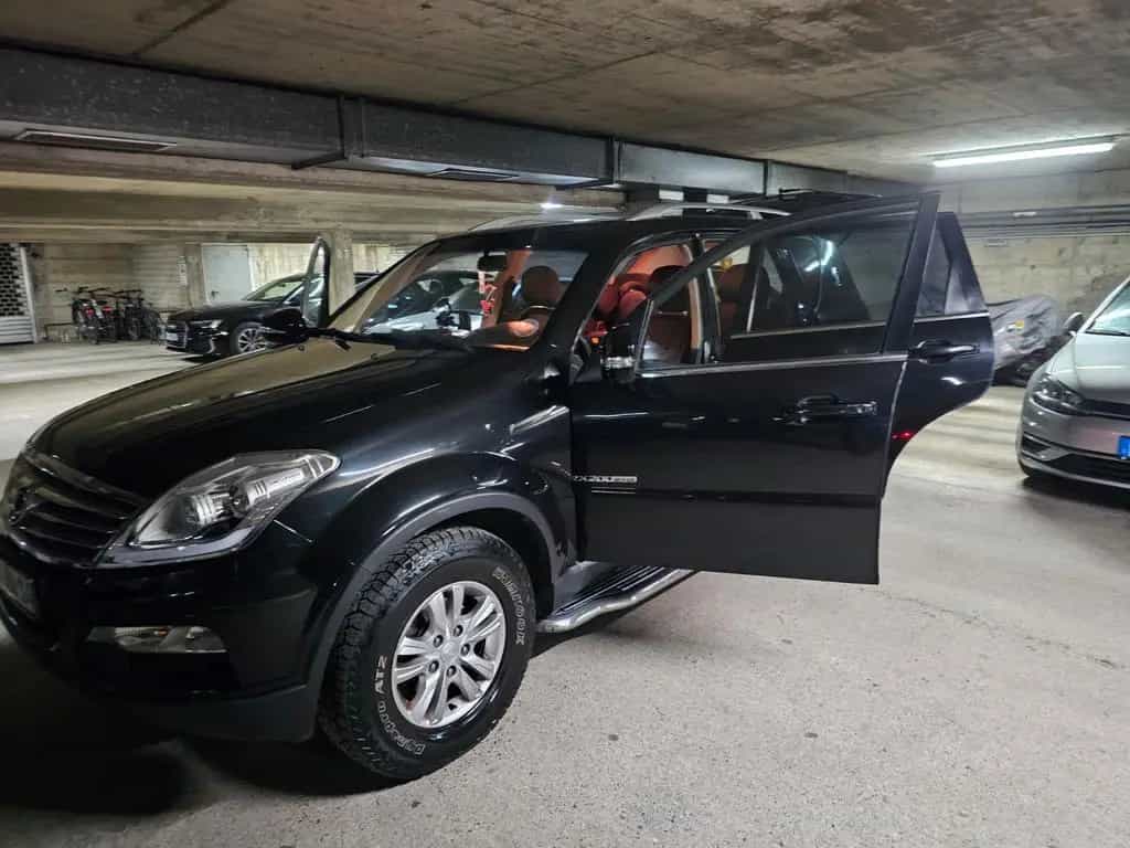Ssangyong REXTON 2.2 Diesel e-XDi 220 Quartz 4WD Quartz 10/2013-photo-3