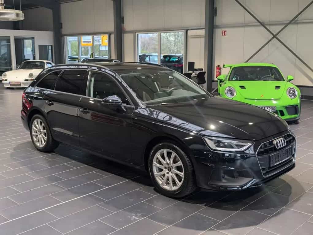 Audi A4 Avant 35 TFSI S tronic 1.Hand 02/2022-photo-4