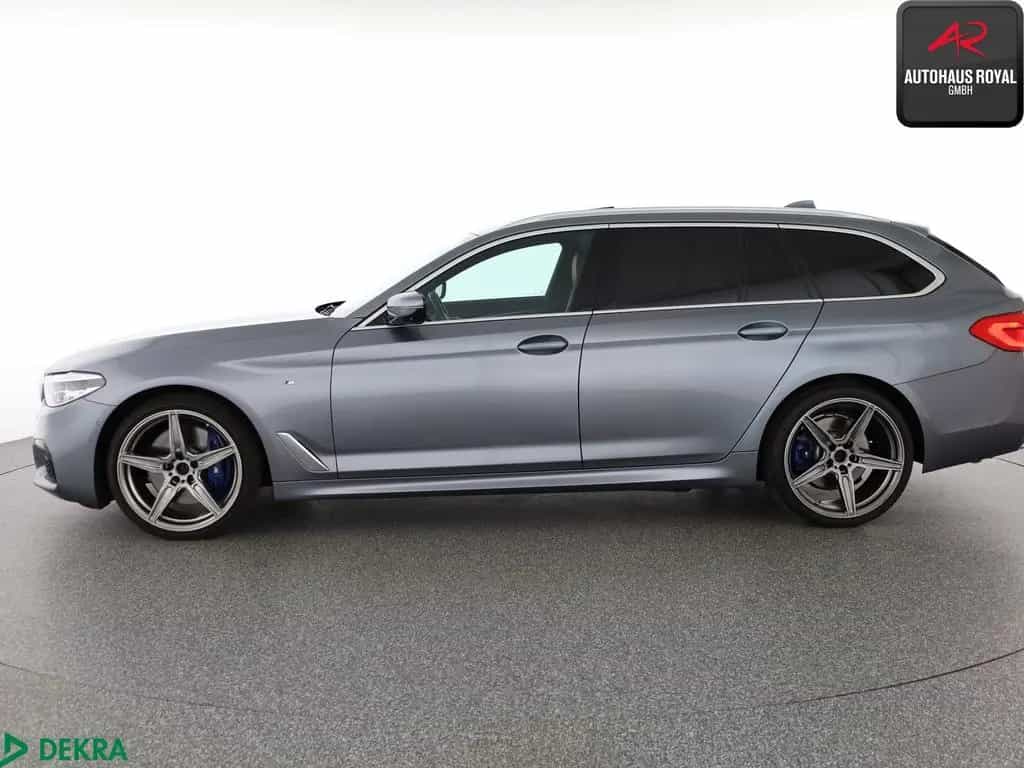 BMW 5 Series 540 i T xDrive M SPORT SHADOW 360GRAD,B+W,MEMORY 10/2018-photo-1