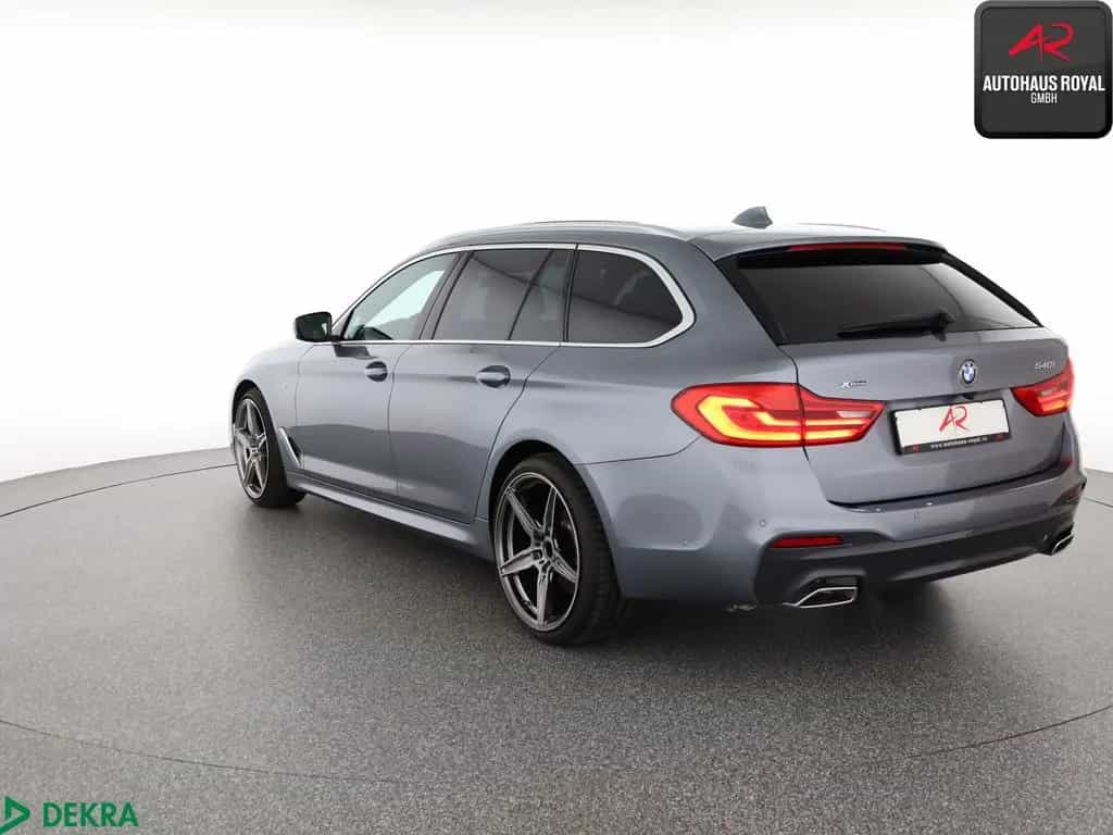 BMW 5 Series 540 i T xDrive M SPORT SHADOW 360GRAD,B+W,MEMORY 10/2018-photo-2