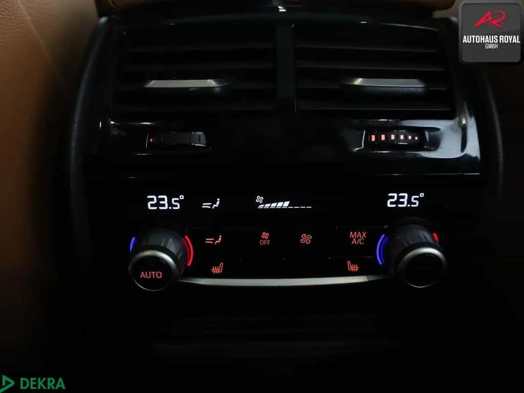 BMW 5 Series 540 i T xDrive M SPORT SHADOW 360GRAD,B+W,MEMORY 10/2018-photo-22