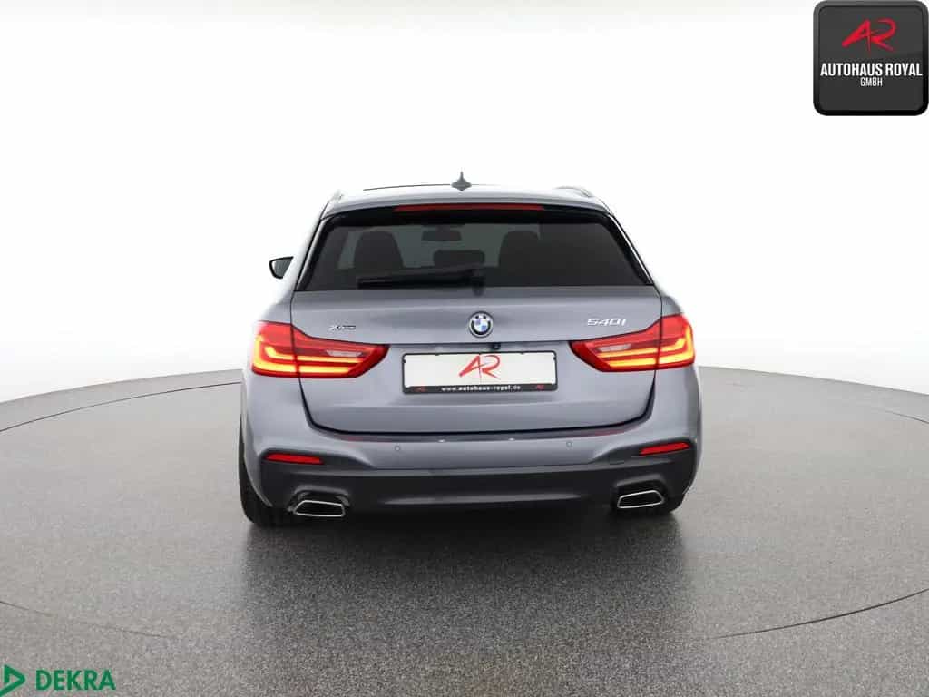 BMW 5 Series 540 i T xDrive M SPORT SHADOW 360GRAD,B+W,MEMORY 10/2018-photo-3